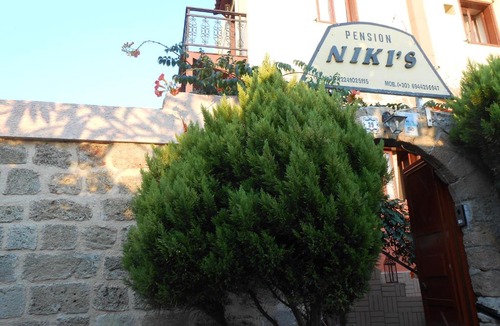 Rhodes Old Town House | Niki's Pension