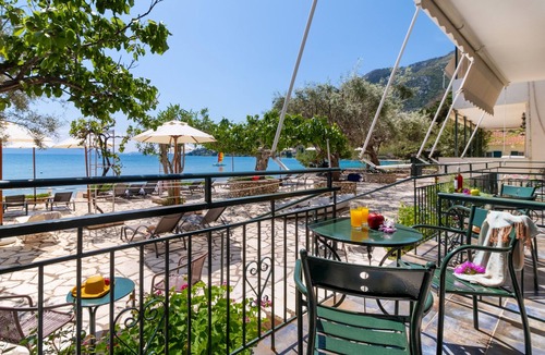 Nikiana Apartment | Nikiana Club - Studio 4 Apartment with Sea View, Shared Pool & Wi-Fi