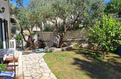 Asprogerakata Villa | Nikolas Villa