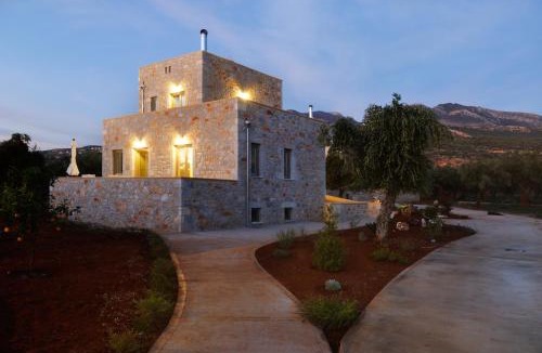 Lefktron House | Nikoloudi Estate