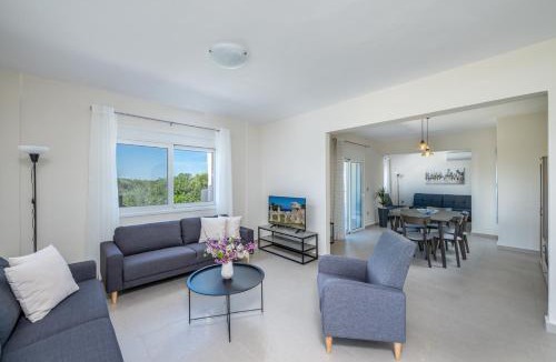 Soroni Apartment | Nimarevi Apartment