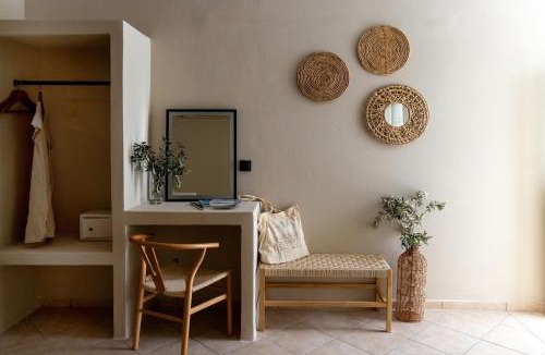Tinos Apartment | Noe Rooms In Center Of Tinos