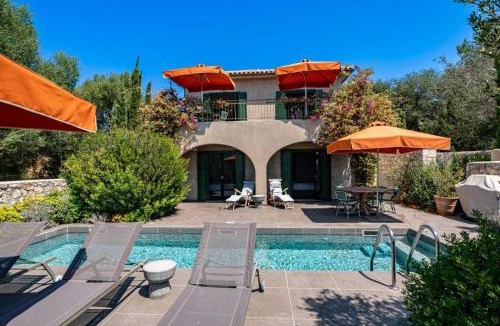 Fiskardo Villa | North Point Houses
