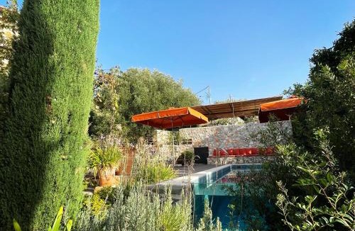 Antipata Bed & Breakfast | North Point Rooms