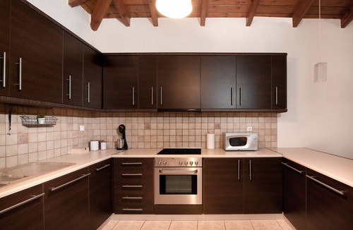 Markopoulon Apartment | NS-George Apartments by the Airport