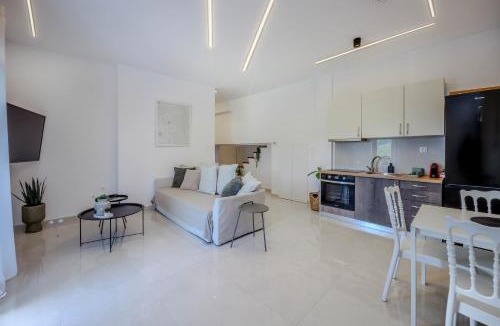 Serres Apartment | Oasis Acropolis Serres With Parking Next to Center