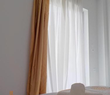 West Achaea Apartment | *OI.KO HOUSE* City Apartments