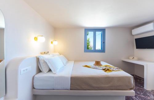 Finikia Villa | Okeanos Suite 2, Panoramic sea & garden view