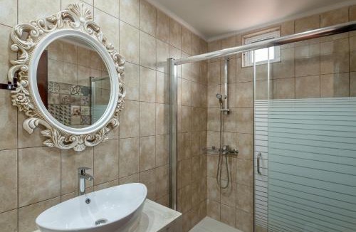 Old Town Hotel | Old Town Suites