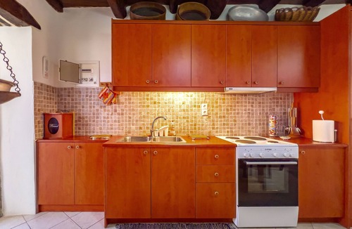 Kounelion House | Olive Valley Traditional House