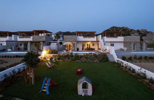 Plaka Villa | OLIVES seaside villas villa no 2