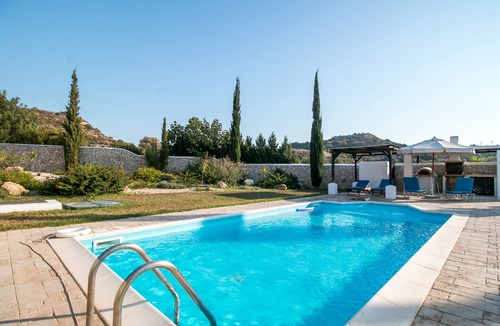 Faliraki Villa | Olympos ,close to Anthony Quinn bay and Faliraki