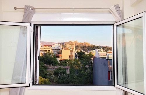 Kerameikos Apartment | Olympus apartment - Cozy Stay with Acropolis View