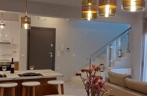 Kokkini Chani House | Onar Seaside Experience Ideal Apartment for a Seaside Getaway