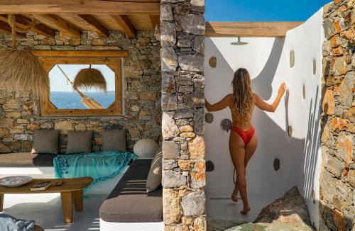 Karavostasis Villa | Onar Suites & Villas