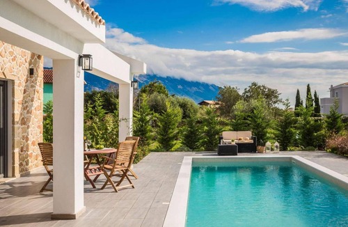 Kaligata Villa | One bedroom, close to amenities,charming.