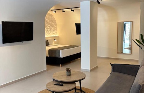 Karterados Hotel | Onyx Hotel & Suites