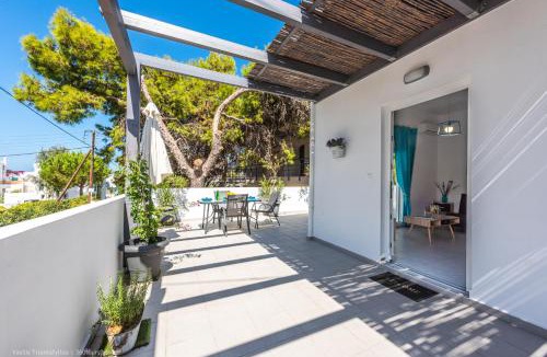 Agii Apostoli Apartment | Orama Suites II