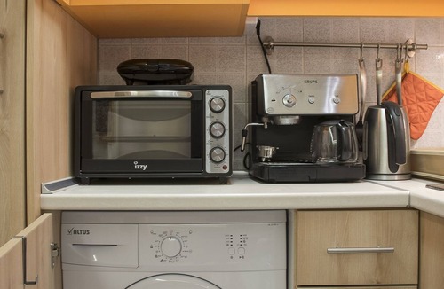Heraklion Apartment | Orange Central Studio/Heraklion Crete