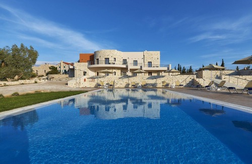 Kamilari Apartment | Orelia Cretan Deluxe Apartments - Modern & Cozy 1