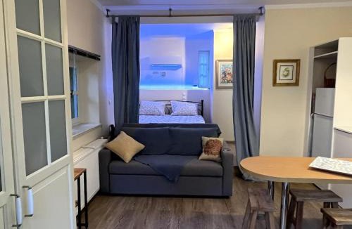 Marousi House | Orpheus Guesthouse