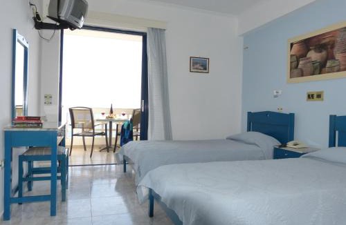 Katarraktis Apartment | Ostria Seaside Studios and Apartments