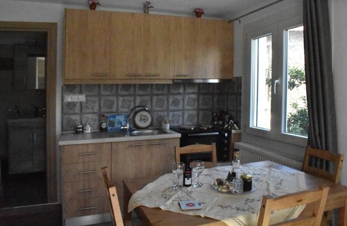Ovrios House | Ovrios Triple Studio
