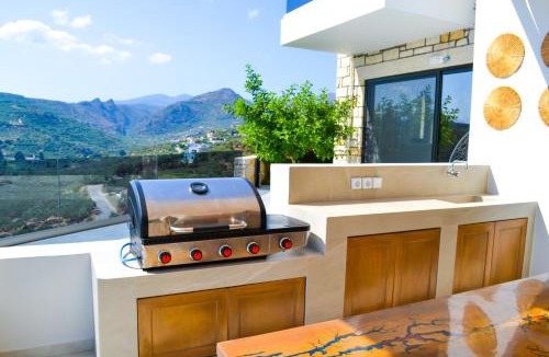 Kissamos Villa | Paleokastro Villas with Private Heated Pool, Top Views - Next To Center - Top WiFi