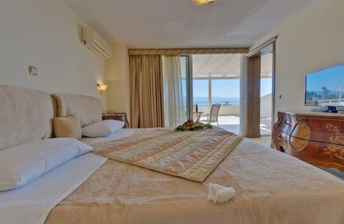Malakonta Hotel | Palmariva Beach Hotel by Anayia All Inclusive Resorts