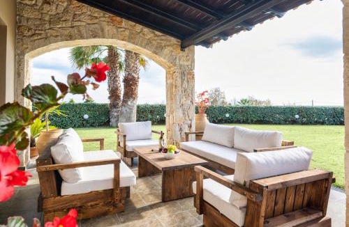 Nea Skioni Villa | Palmrise Luxury Villas by Travel Pro Services - Nea Skioni Halkidiki