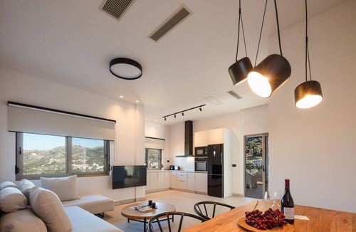 Spilion Apartment | Panorama Luxury Suites