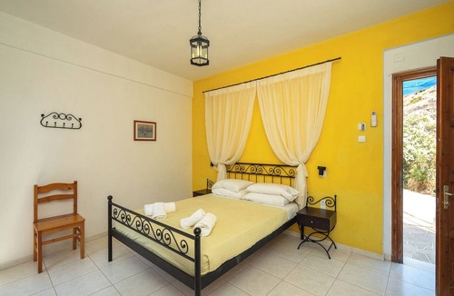 Kamares House | Panorama rooms