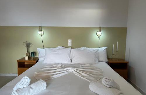Sinarades Apartment | Papadatos Apts With Amazing View - 5mins from the beach