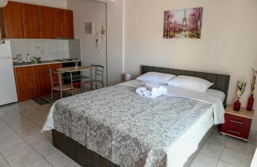 Alexandroupoli Apartment | Papi's Free Parking Apartments 2 - Studio