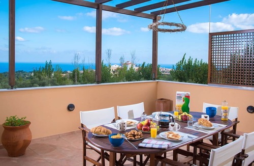 Prines Villa | Paradise Large Group w/Gym, Hot Tub & Playroom