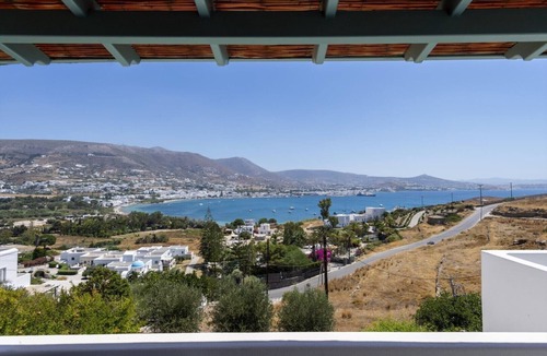 Krotiri Villa | Parikia Cove Mansion