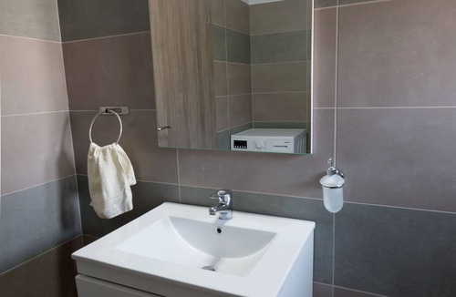 Psinthos Apartment | Paulsia Apartment#2 Brand new apartment in Psintos village