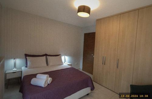 Vathianos Kampos Apartment | Peaceful Holiday Home Surrounded by Olive Groves, E58