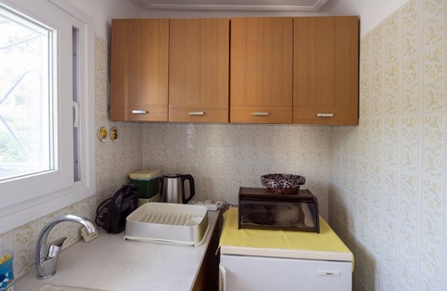 Agia Triada House | Peaceful roof apartment 3 min from the beach!