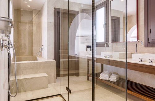 Platis Gialos Hotel | Pelican Bay Hotel