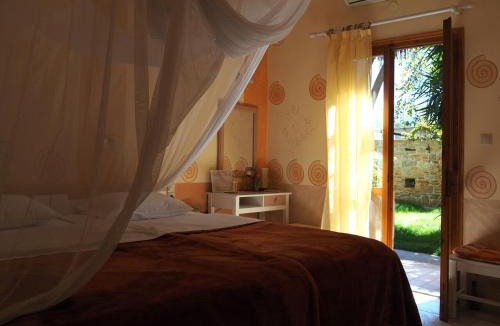 Pitsidia House | Pension Aretoussa