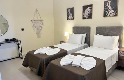 Kolymvari Apartment | Perion stone apartment near to the sea No1