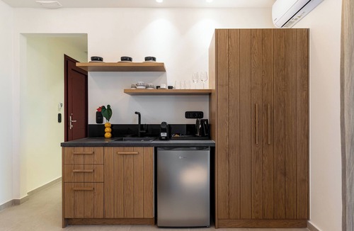 Agios Prokopios Apartment | Perla Hotel