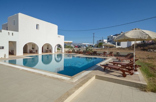 Agios Prokopios Apartment | Perla Hotel