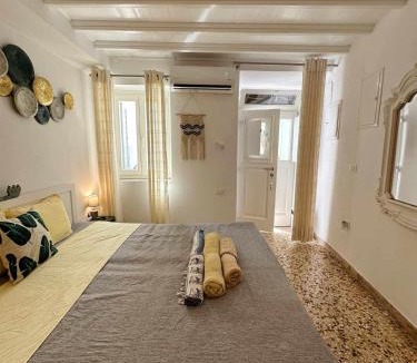 Little Venice Apartment | Petra Pelikan