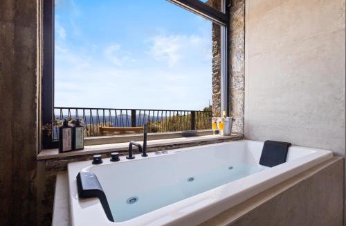 Vizari Villa | Petres Luxury Villas with heated private pool