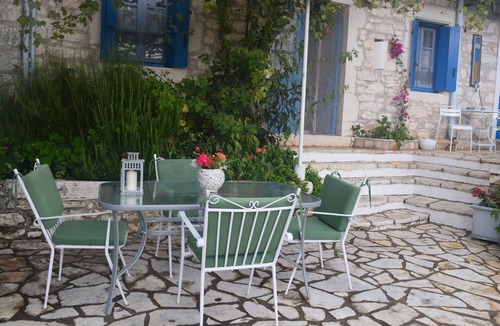 Katokhorion Apartment | Petrino The Old Grocer in beautiful Katohori Village on Lefkada Island