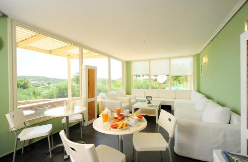 Kapsalion Apartment | Petrokalli Houses