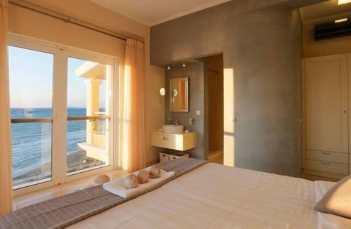 Agios Stefanos Avliotes House | Pictures Suites