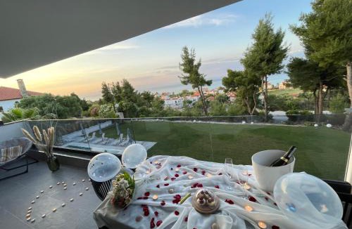 Polichrono Apartment | Pine Resort